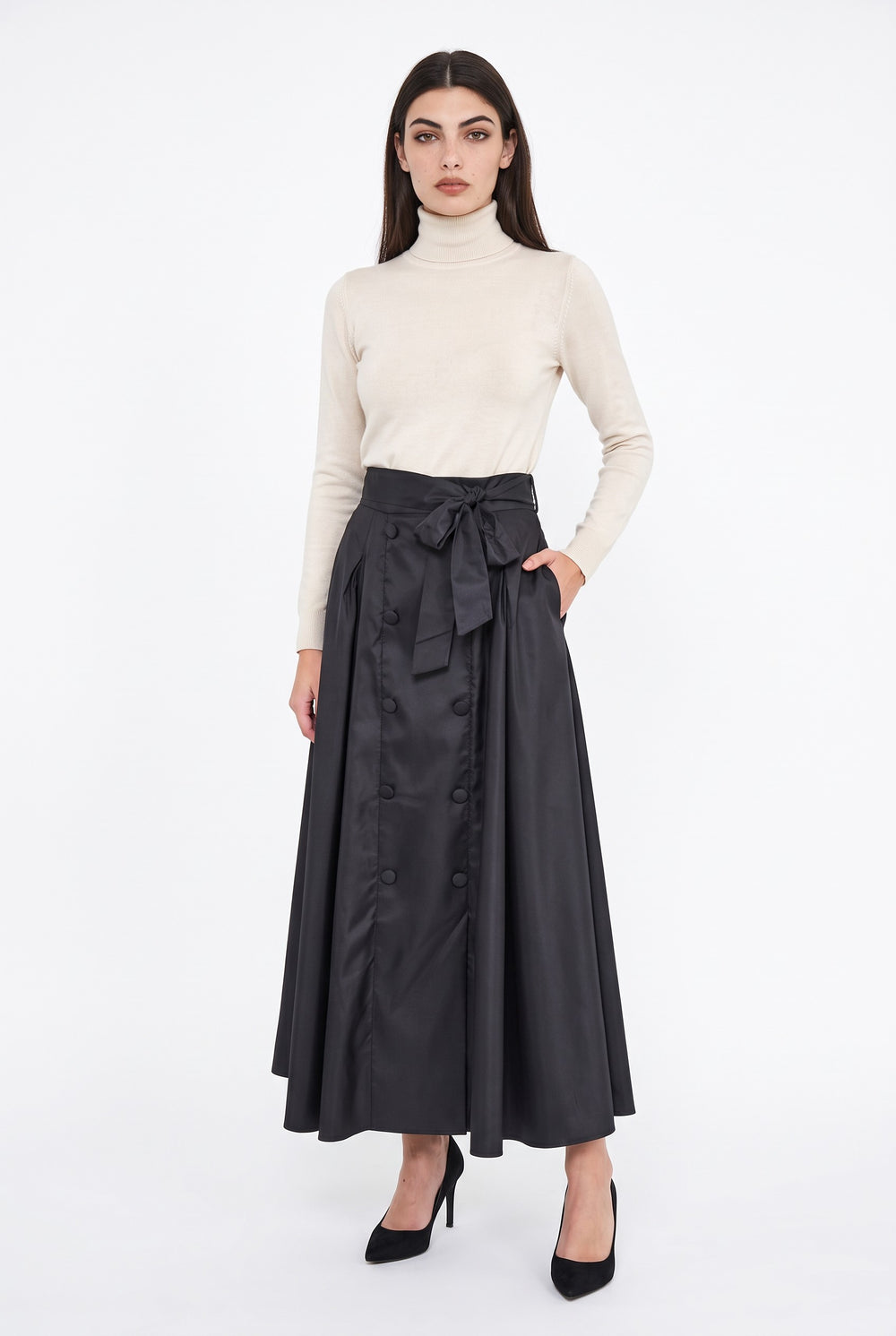 High-Waisted Pleated Maxi Skirt with Belt and Button Detail Black
