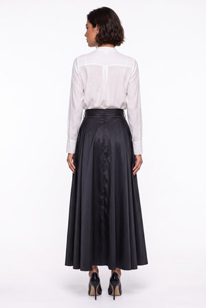 High-Waisted Pleated Maxi Skirt with Belt and Button Detail Black