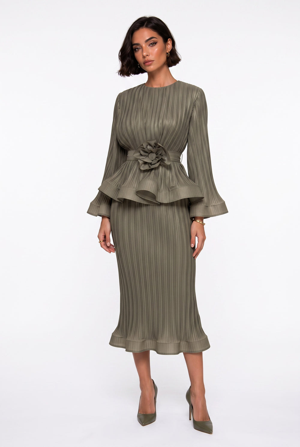 Pleated Midi Set with Waist Flower Appliqué Mocha