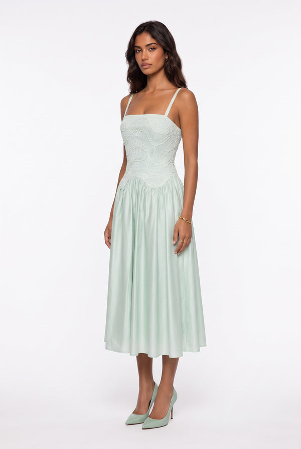 Embroidered Crinkled Fabric Midi Dress with Straps Mint