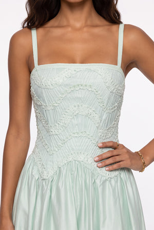 Embroidered Crinkled Fabric Midi Dress with Straps Mint