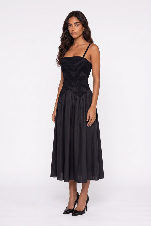 Embroidered Crinkled Fabric Strappy Midi Dress Black