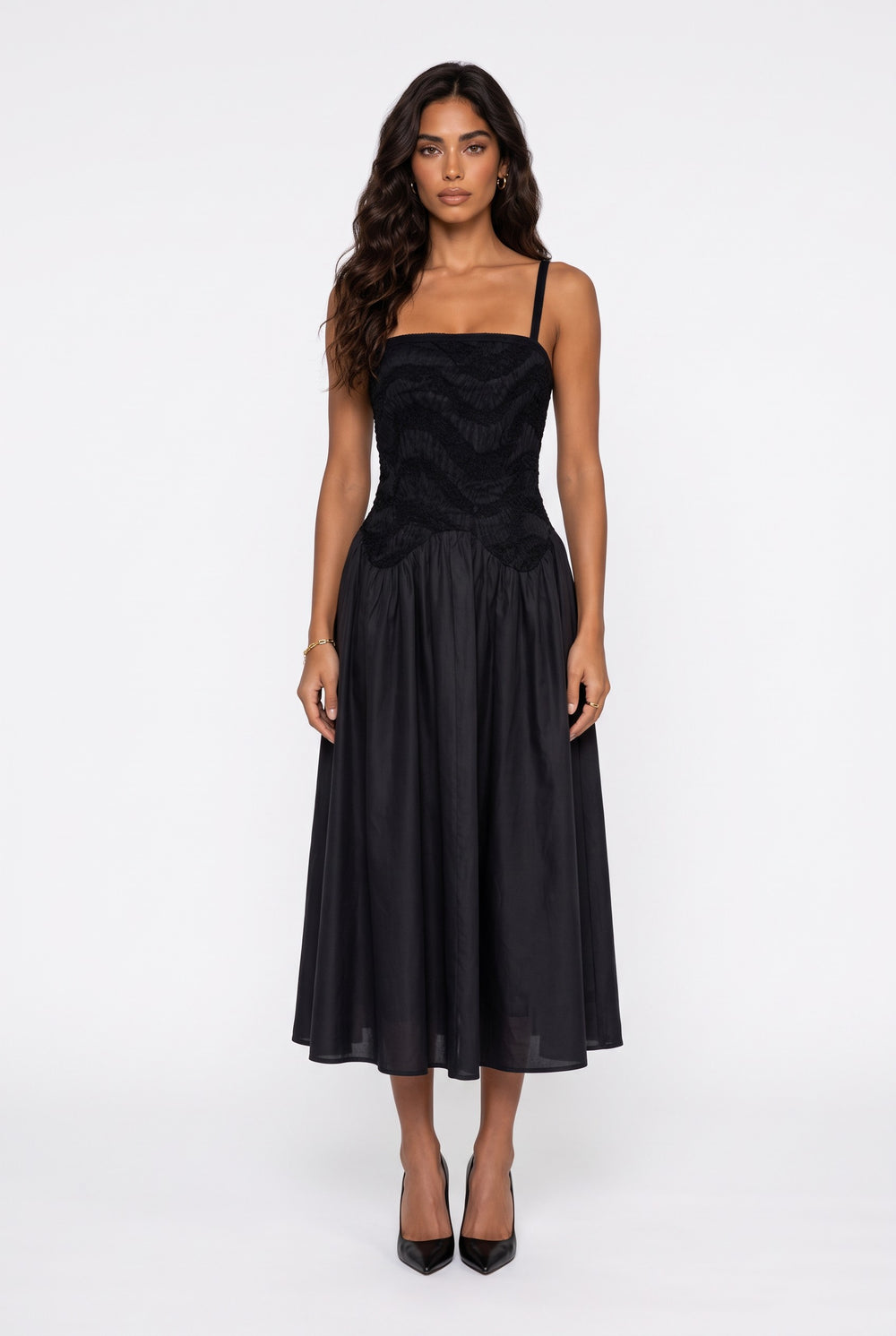 Embroidered Crinkled Fabric Strappy Midi Dress Black