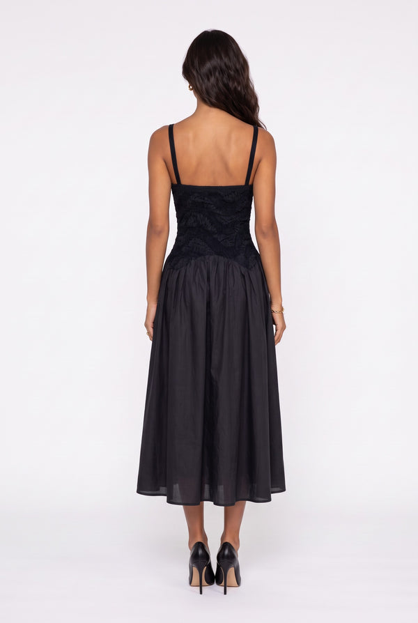 Embroidered Crinkled Fabric Strappy Midi Dress Black