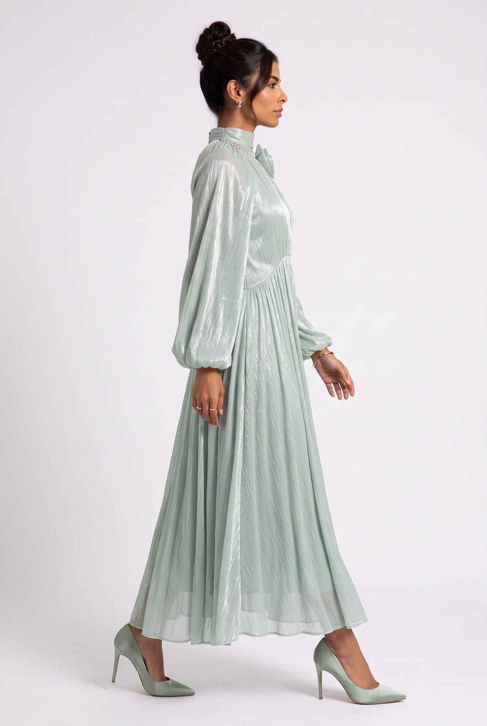 Midi Dress with Flower Brooch Detail - Mint