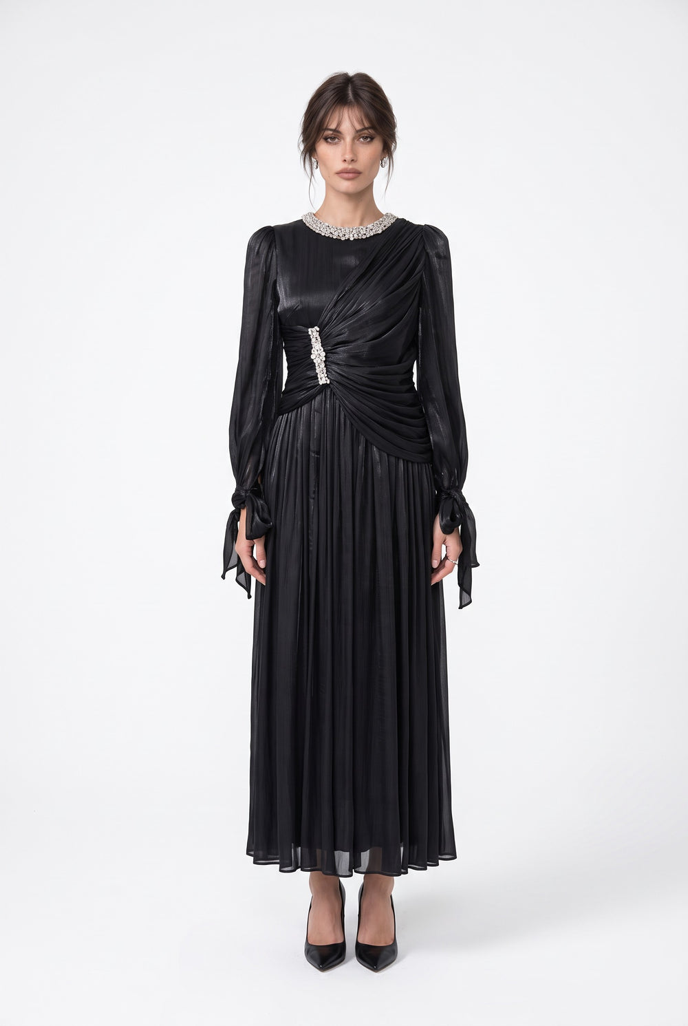 Draped Stone Collar Pleated Midi Dress Black