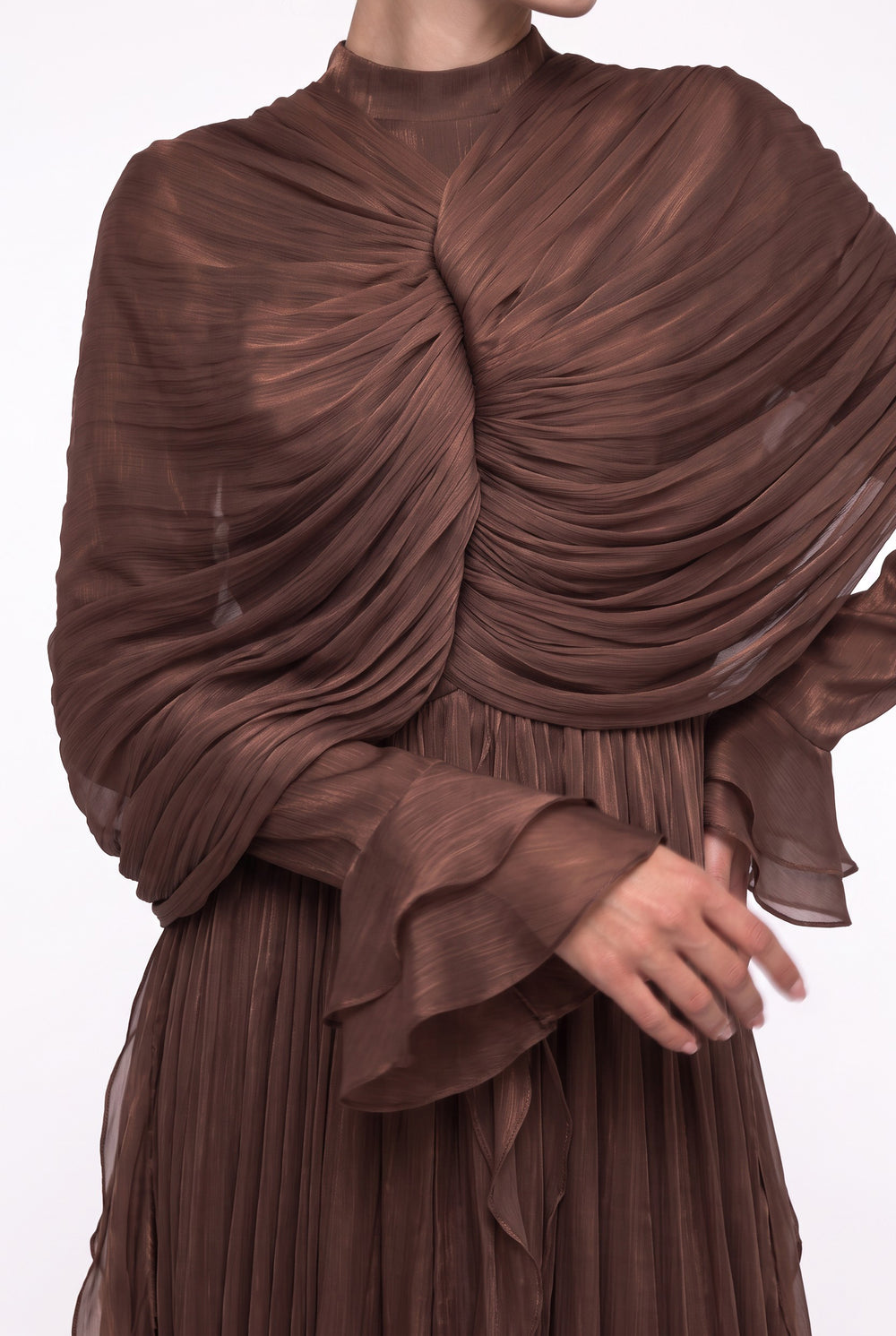 Drape Detaylı Volanlı Uzun Elbise Kahve