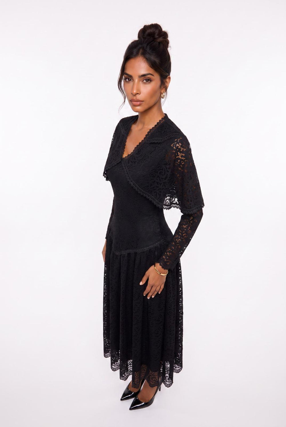 Women's V-Neck Long Lace Evening Dress with Cape Detail on Shoulders, Black