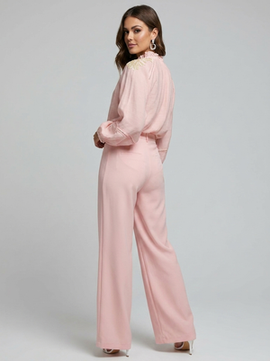 PEMBE