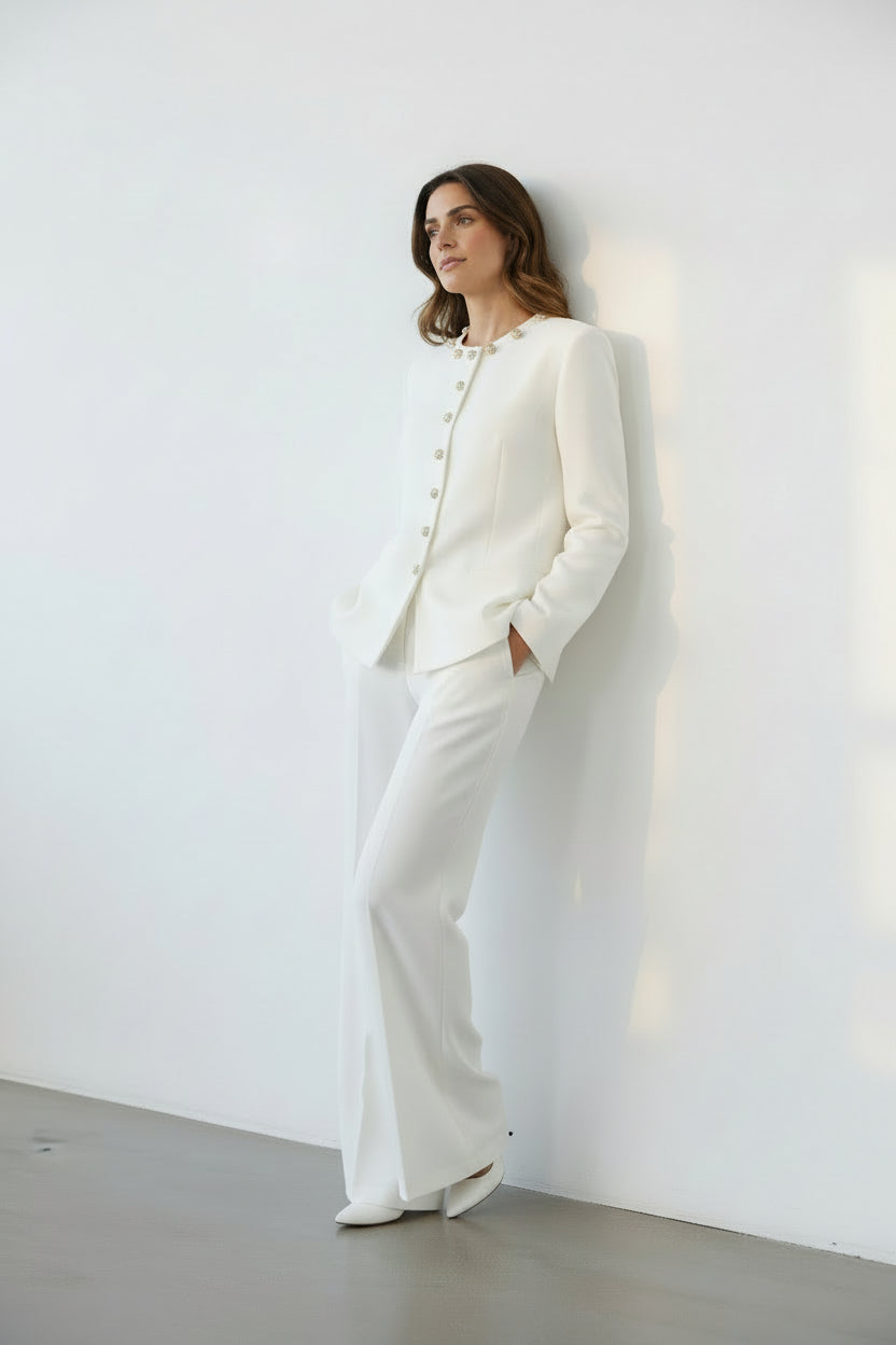 Gold Düğmeli Blazer & Bol Paça Pantolon Takım Ekru